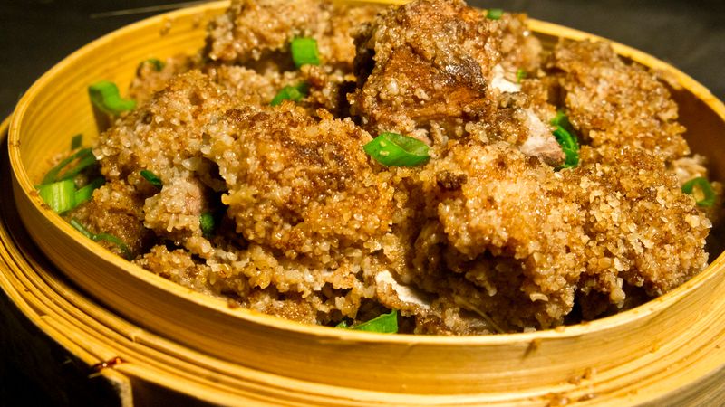 Rice-flour Steamed Pork